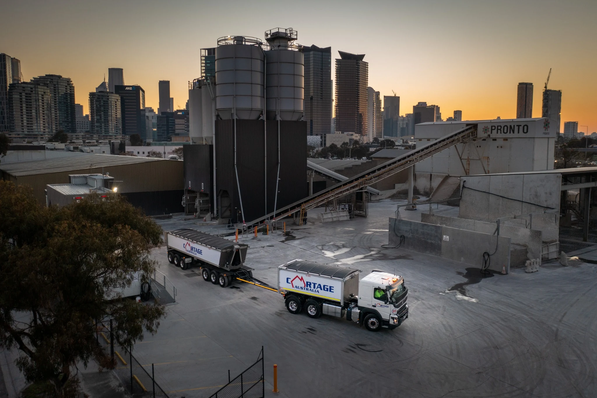 Cartage Australia fleet
