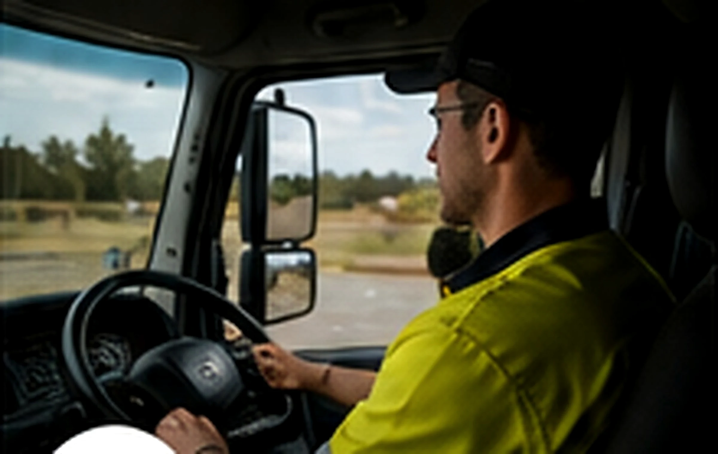 Driver supported by fatigue and speed management technology